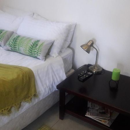 Self-Catering Studio, Unit 6 On Krupp Windhoek Kültér fotó