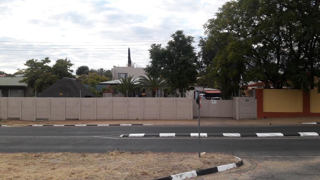 Self-Catering Studio, Unit 6 On Krupp Windhoek Kültér fotó